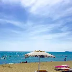 Apre take away per turisti a Baia Domizia