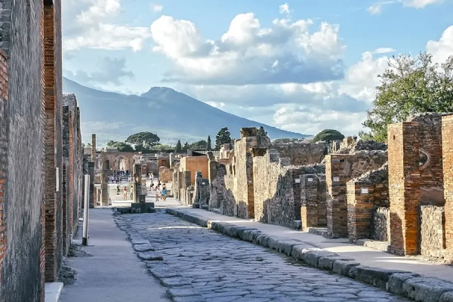 Pompei, tra passato e presente